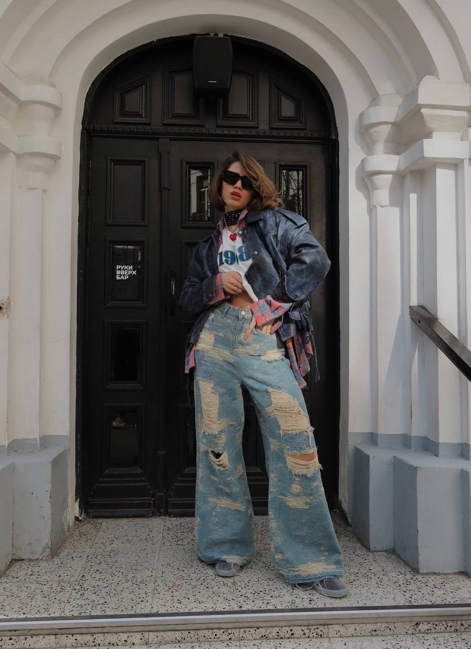 мода стиль,кожаная куртка,джинсы стиль,джинсы стильные