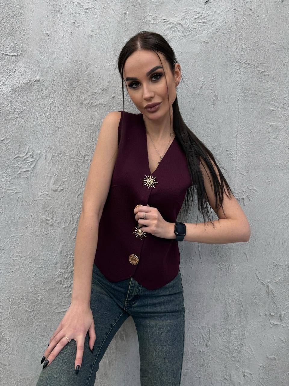 жилетка женская,жилет трикотажный,жилетка,жилет женский,бордовая жилетка