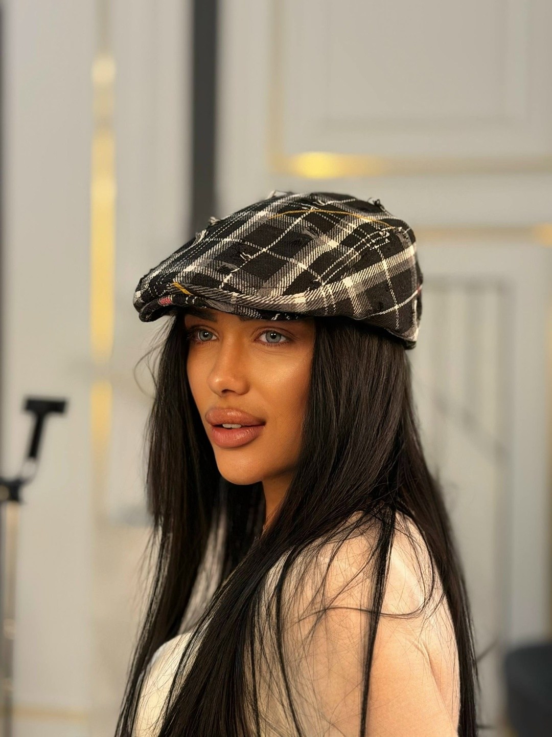 девушка,брюнетка,кепка,анастасия решетова,популярная девушка