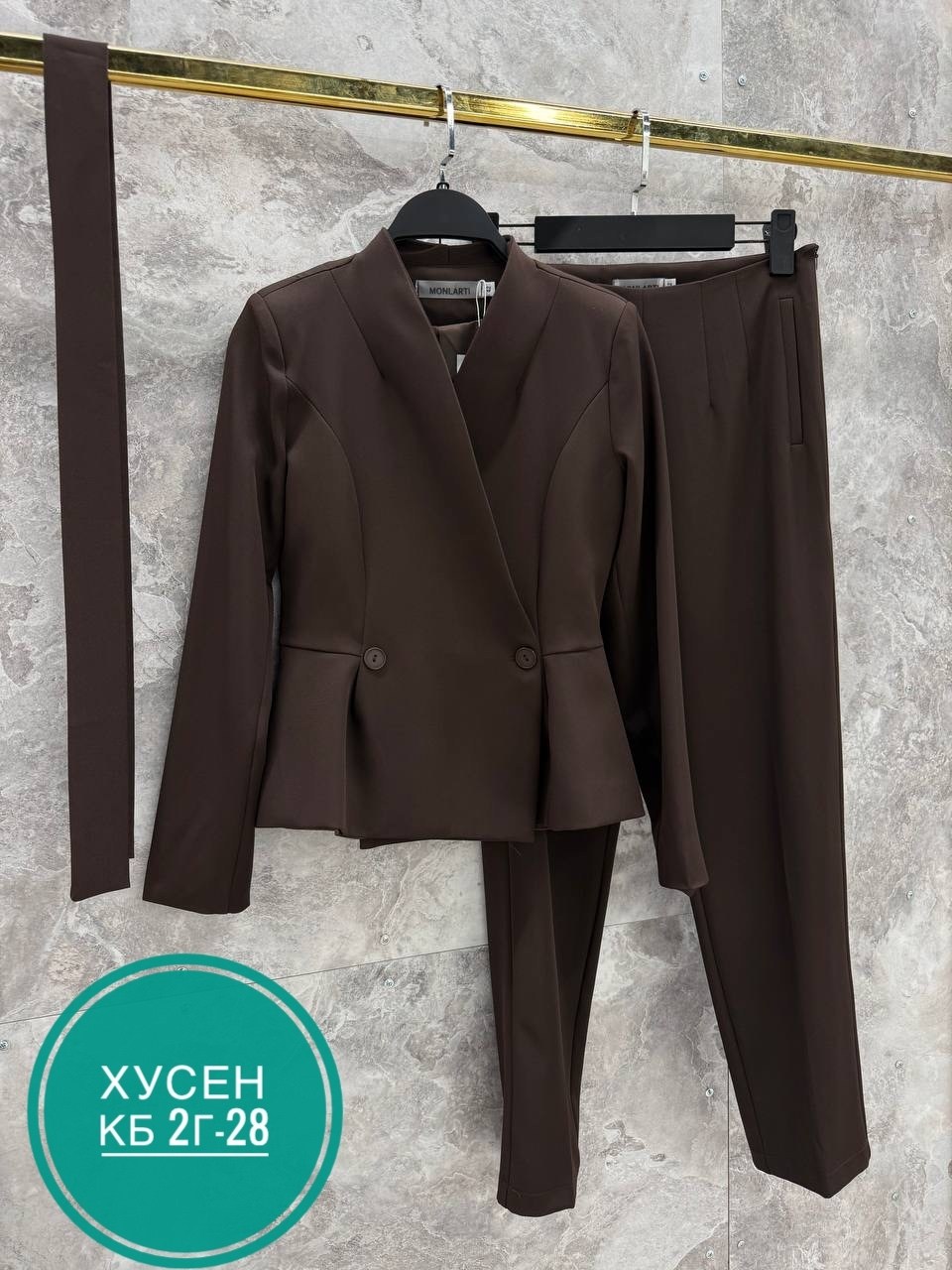 костюм брючный,женский брючный костюм,классический костюм женский брючный,брючный костюм для офиса,брючный костюм элегантный