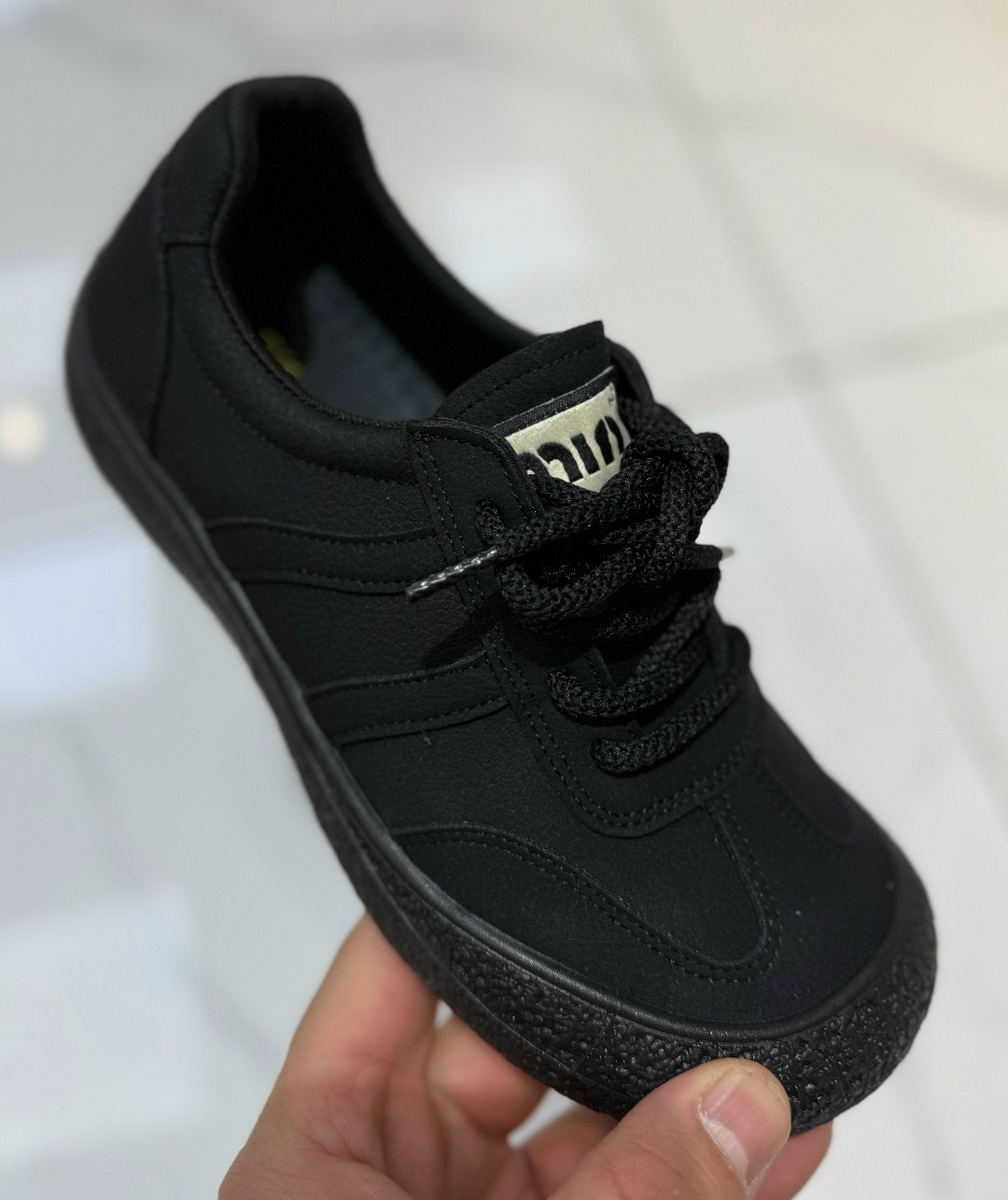 ,кроссовки женскиe,повседневная ,спортивная ,замшевые кроссовки