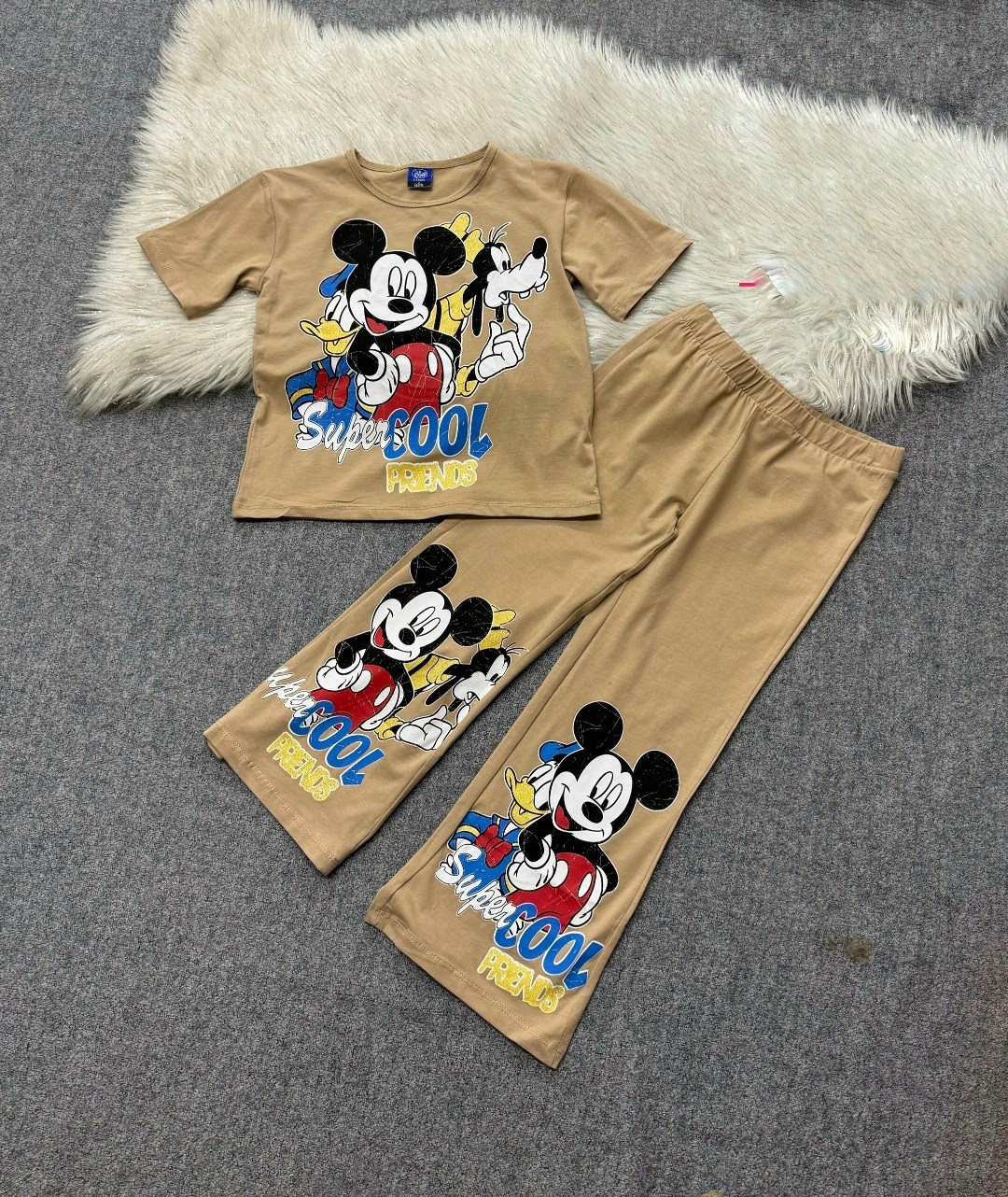 детские костюмы,костюм детский,костюм желтый,комплект одежды,одежда для девочек