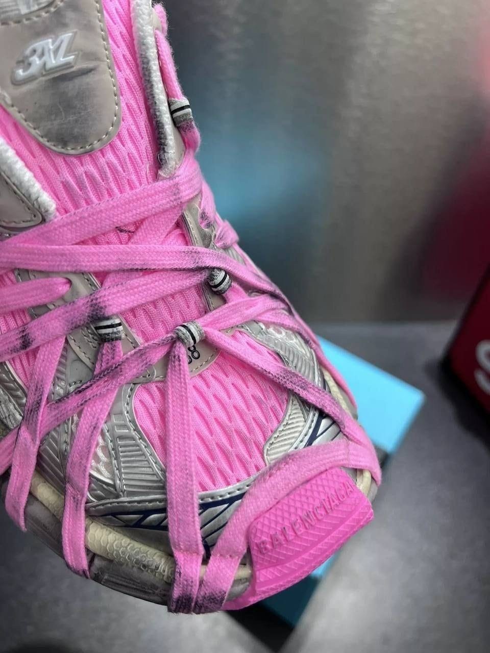 кроссовки женские balenciaga,кроссовки balenciaga,баленсиага track розовые,кроссовки balenciaga 3xl extreme lace sneaker white pink grey,кроссовки balenciaga 3 xl