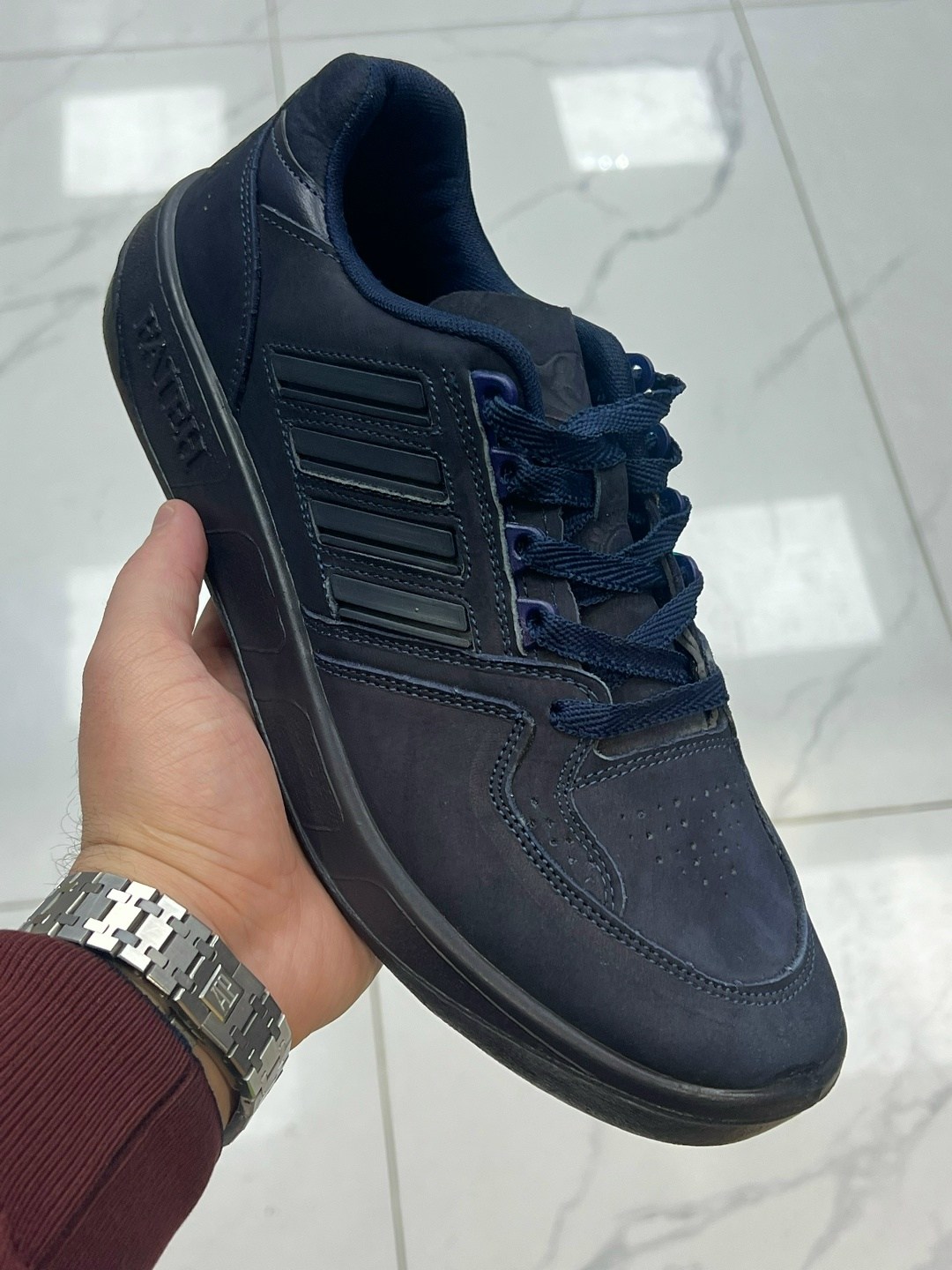 ,спортивная ,кроссовки мужские из натуральной кожи,кроссовки мужской натуральная кожа,повседневные кроссовки