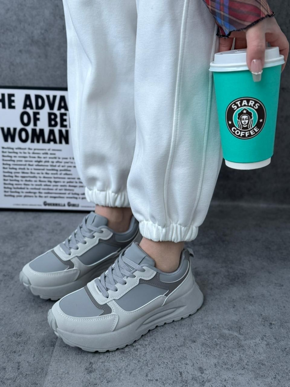 женские кроссовки,,массивные кроссовки,серые кроссовки,адидас кроссовки на толстой подошве белые