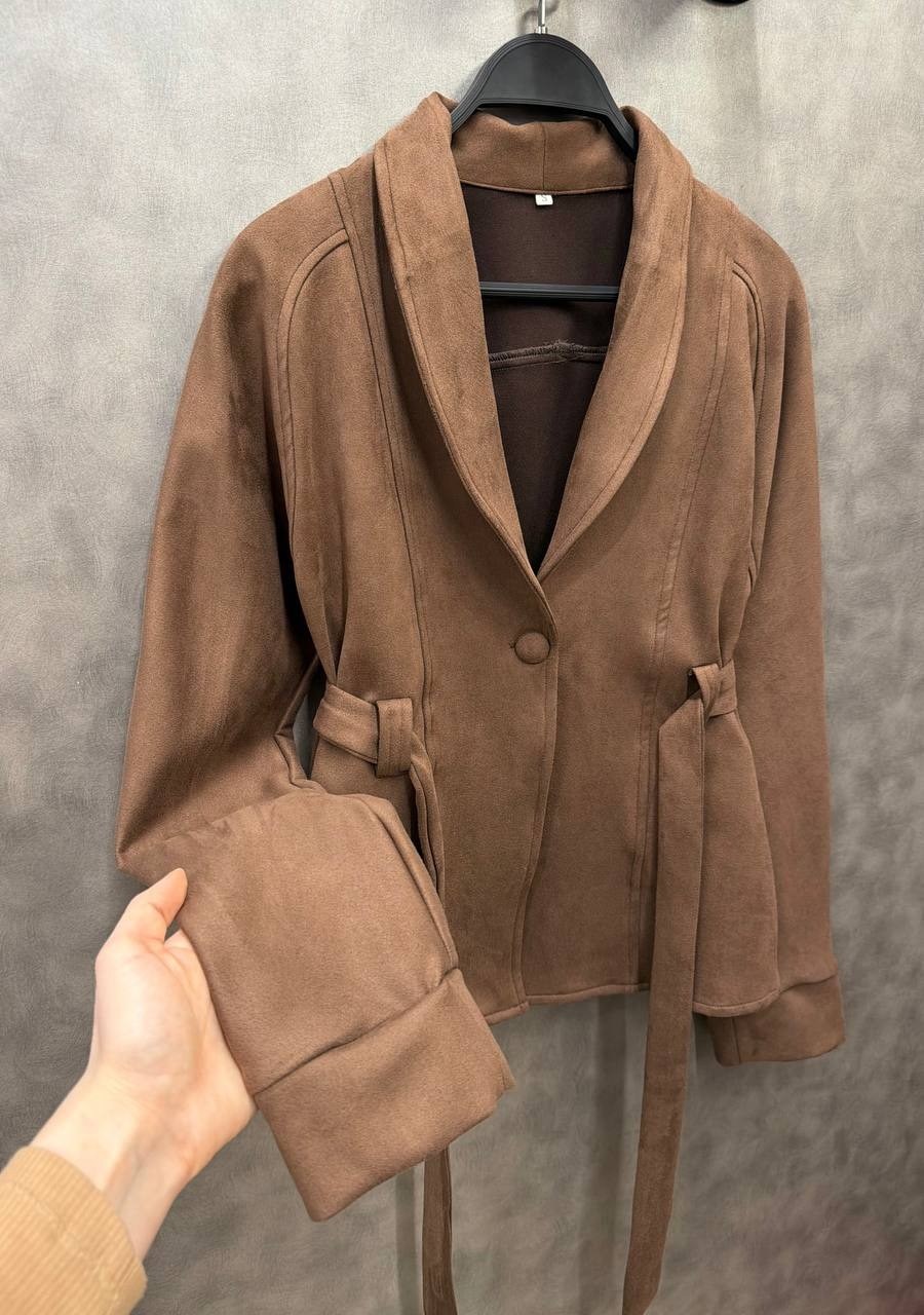 элегантная женская замшевая куртка с поясом,женская замшевая куртка baomyzhuo,женская куртка из замши шоколад,куртка из замши с длинными рукавами и коротким кроем,женская замшевая куртка chnmr