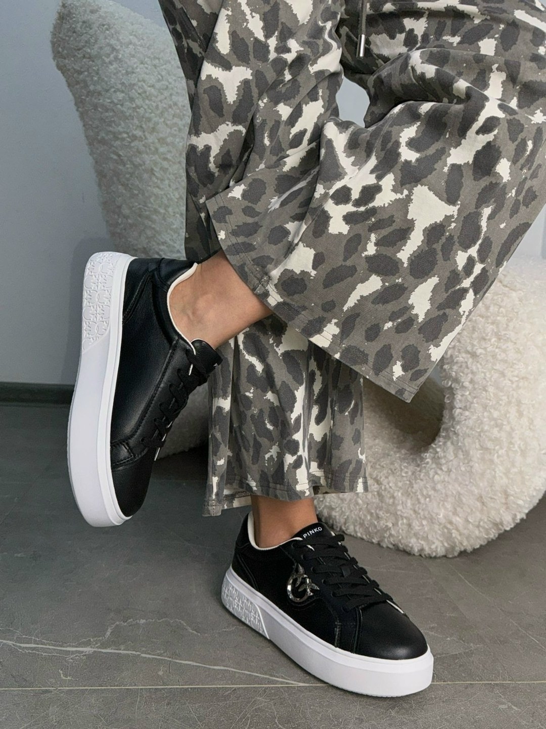 ,кроссовки pinko,кеды женски,кеды pinko,кроссовки женскиe