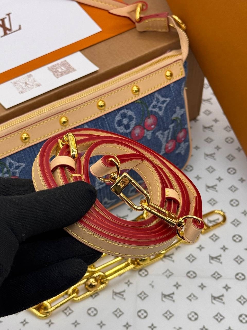 louis vuitton сумка на плечо,louis vuitton женская сумка,louis vuitton сумка,сумка с цепочкой,луи виттон сумка