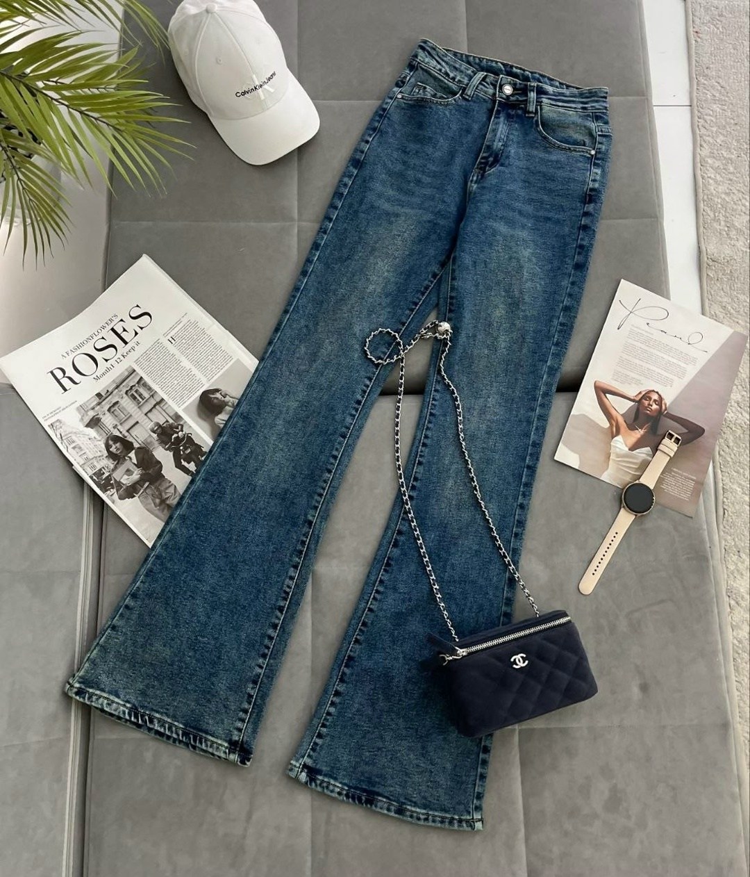 женские джинсы,джинсы женские клеш,джинсовые брюки,расклешенные джинсы,джинсы клеш