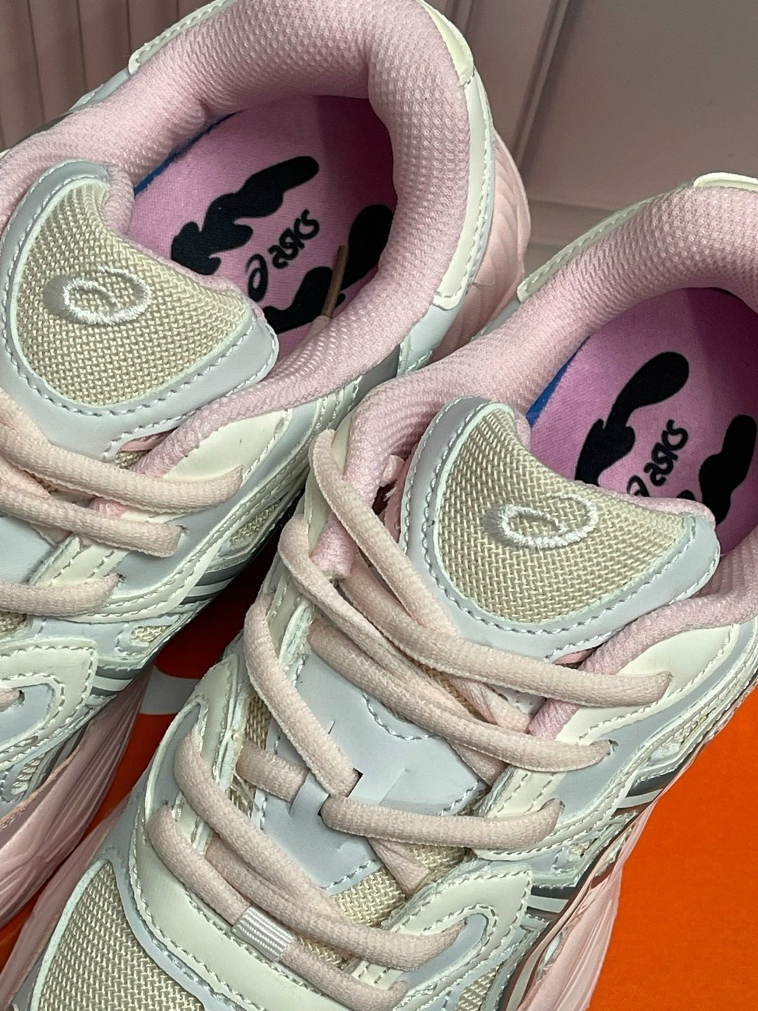 кроссовки женские asics,женские кроссовки,кроссовки asics gel nyc,кроссовки asics,кроссовки для женщин