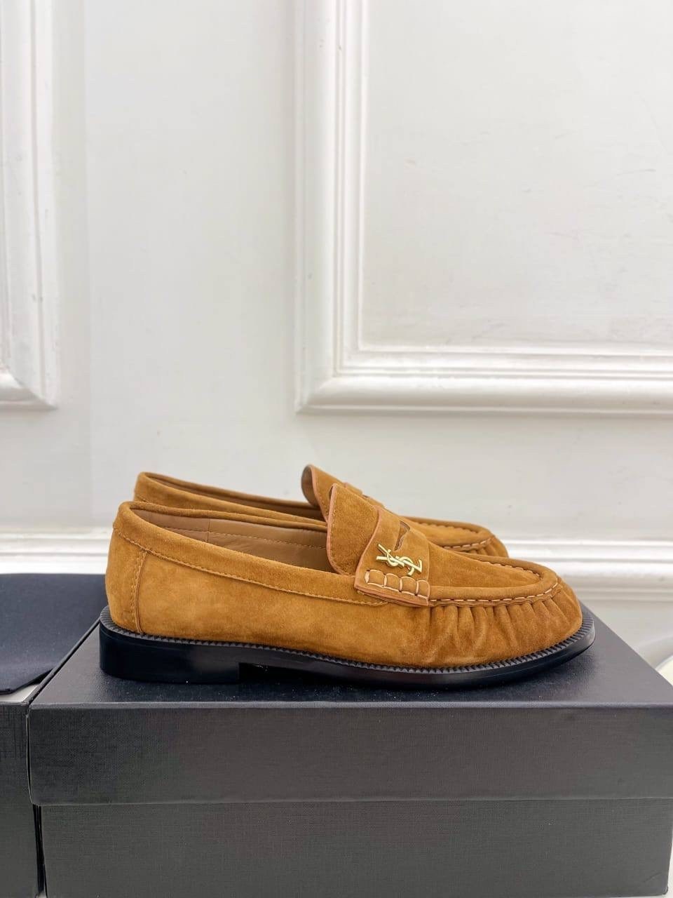 ,лоферы женские loro piana,лоферы замшевые,замшевые лоферы brunello cucinelli,лоферы loro piana