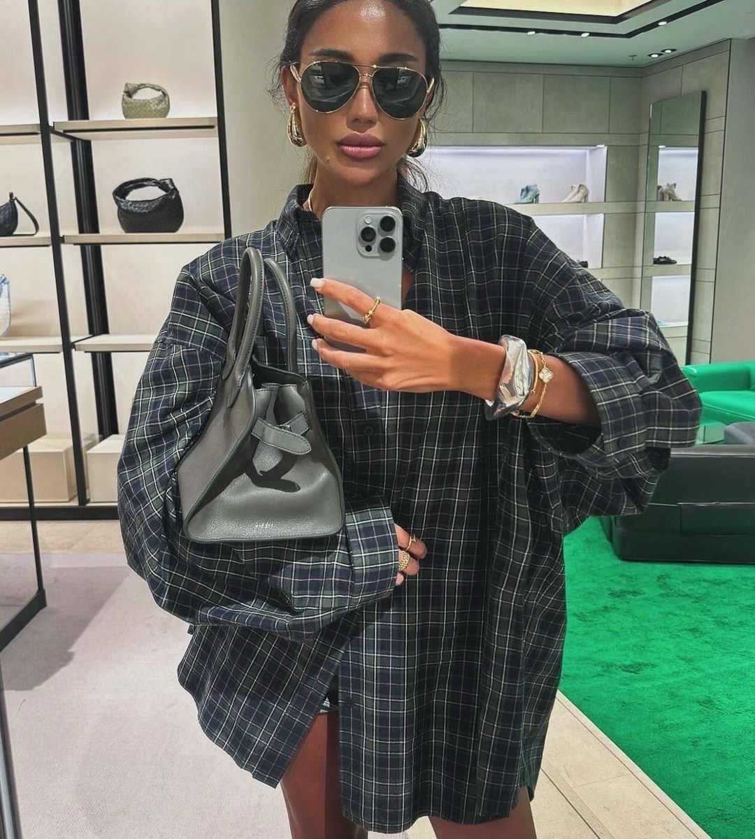 рубашка женская в клетку,рубашка в клетку женская оверсайз,модная одежда,женская рубашка