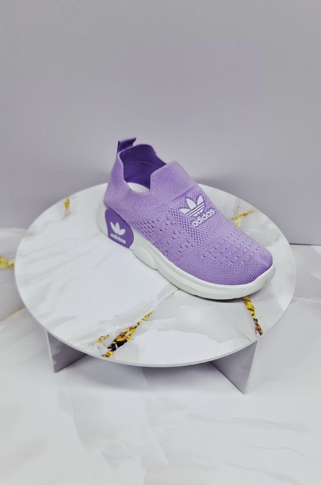 ,спортивная ,кроссовки женскиe,кроссовки adidas,кроссовки в сеточку