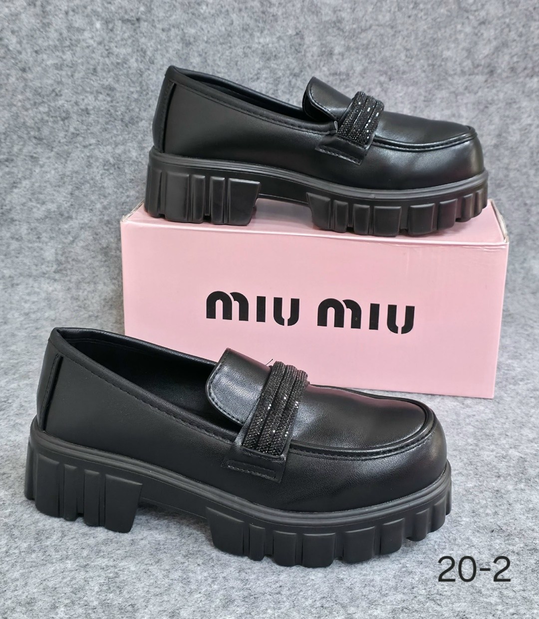 ,лоферы miu miu,лоферы женские, женская,лоферы модные