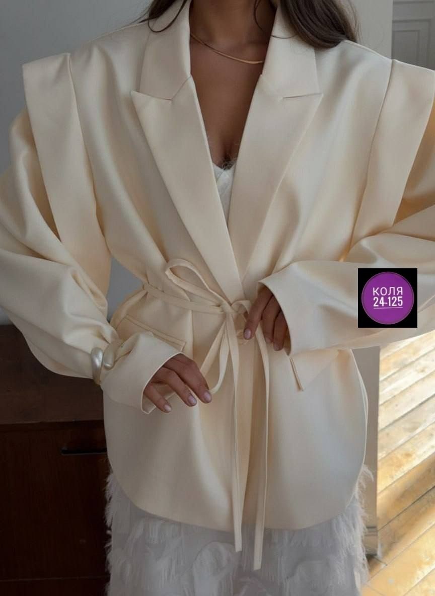 женский пиджак,женский пиджак оверсайз,пиджак оверсайз белый a.e.m.,пиджак,пиджак оверсайз с поясом удлиненный классический much love