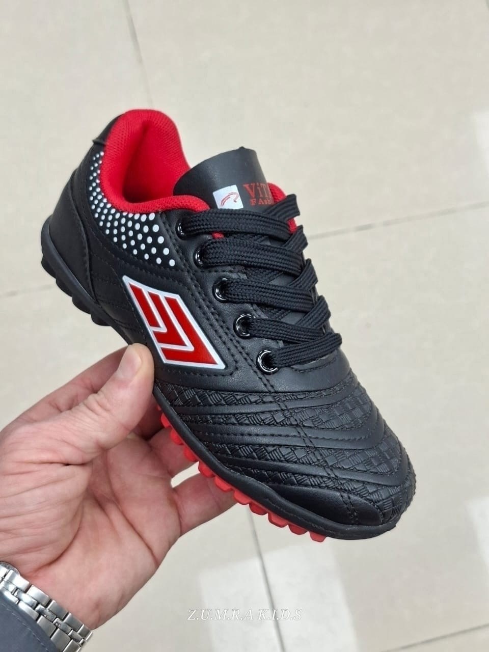 сороконожки для футбола demix,сороконожка для футбола,футбольная бутса,футбольная ,бутсы для футбола