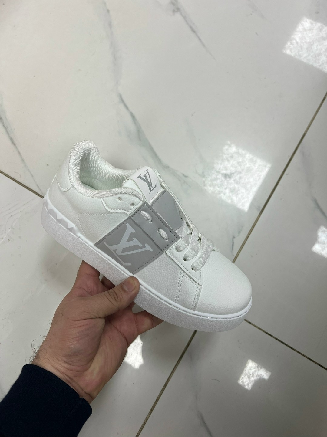 ,кеды луи витон женские,кроссовки луи витон мужские белые,кеды луи виттон,кроссовки louis vuitton