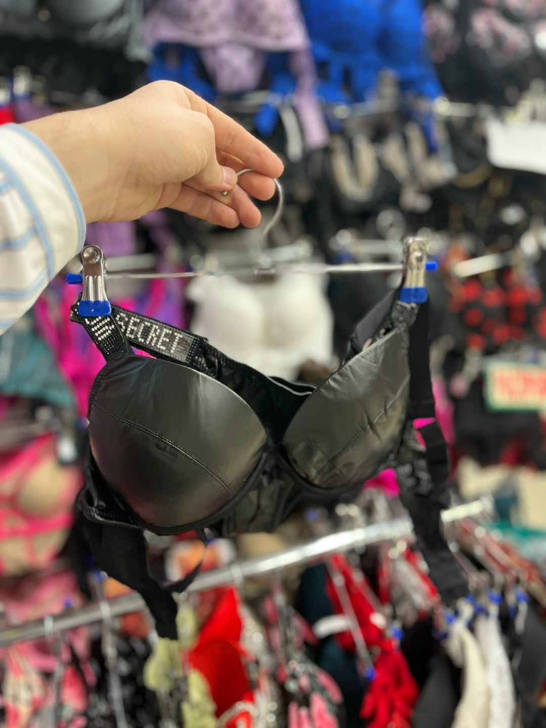 бюстгальтер,бюстгальтер с пуш ап,бюстгальтер женские,нижнее белье бюстгальтер,женское нижнее белье