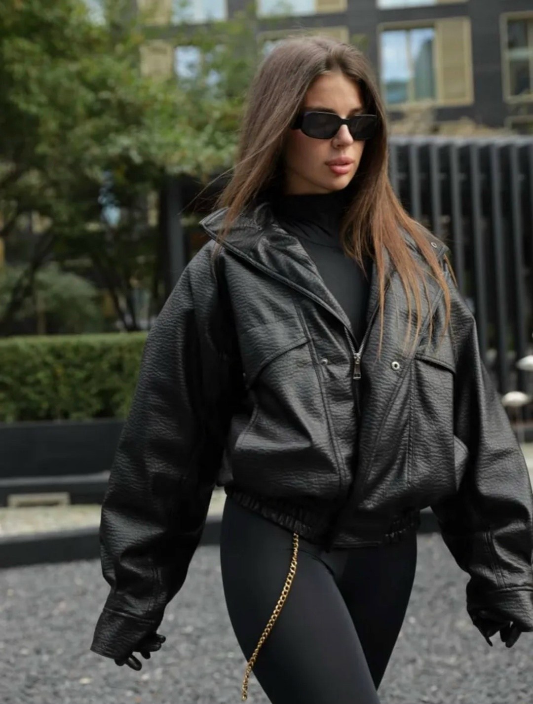 куртка косуха женская из экокожи оверсайз,косуха куртка кожаная удлиненная оверсайз демисезонная ammod 503923089,укороченная куртка оверсайз из искусственной кожи khy черный,кожаная куртка,кожаная кур