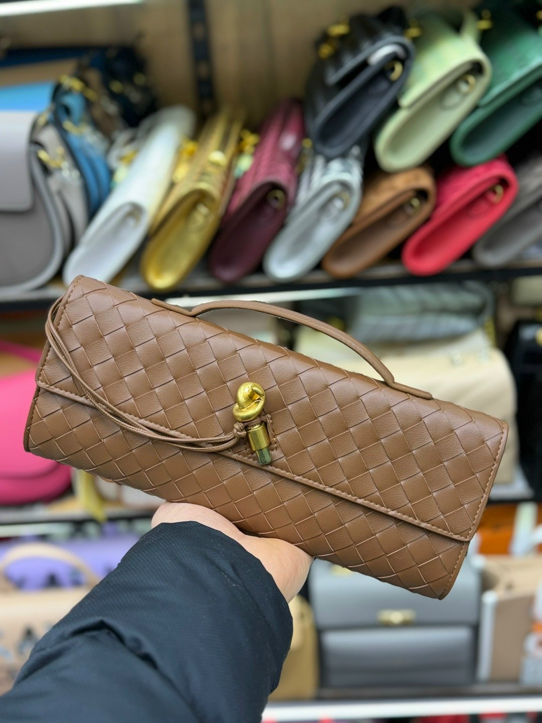 клатч bottega veneta andiamo,сумка bottega veneta,сумка женская клатч bottega veneta качества люкс из натуральной кожи,клатч,сумка клатч