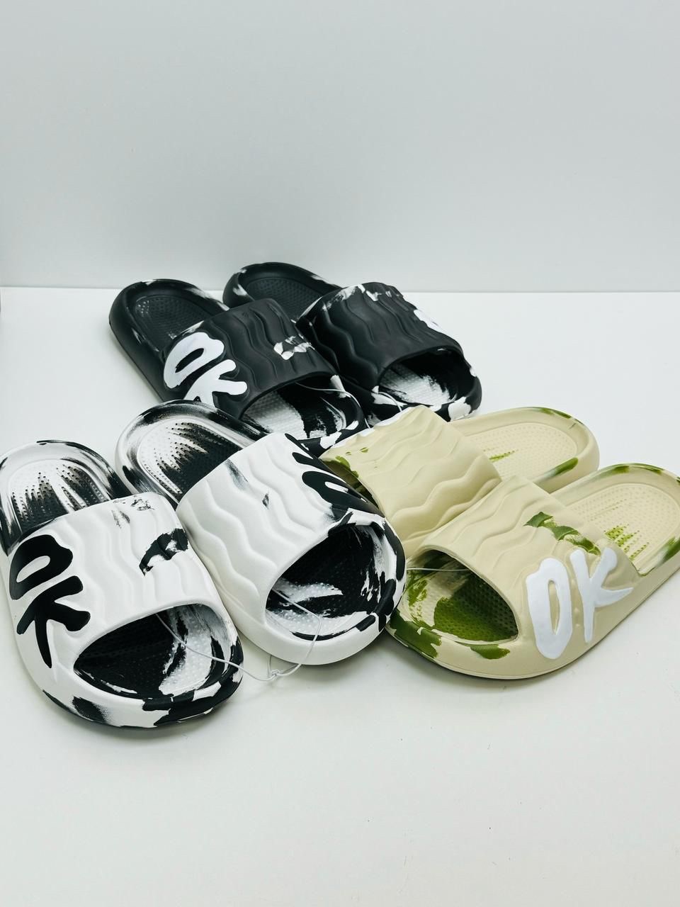 ,мужские шлепанцы,тапочки модные,шлепанцы женские,шлепки мужские