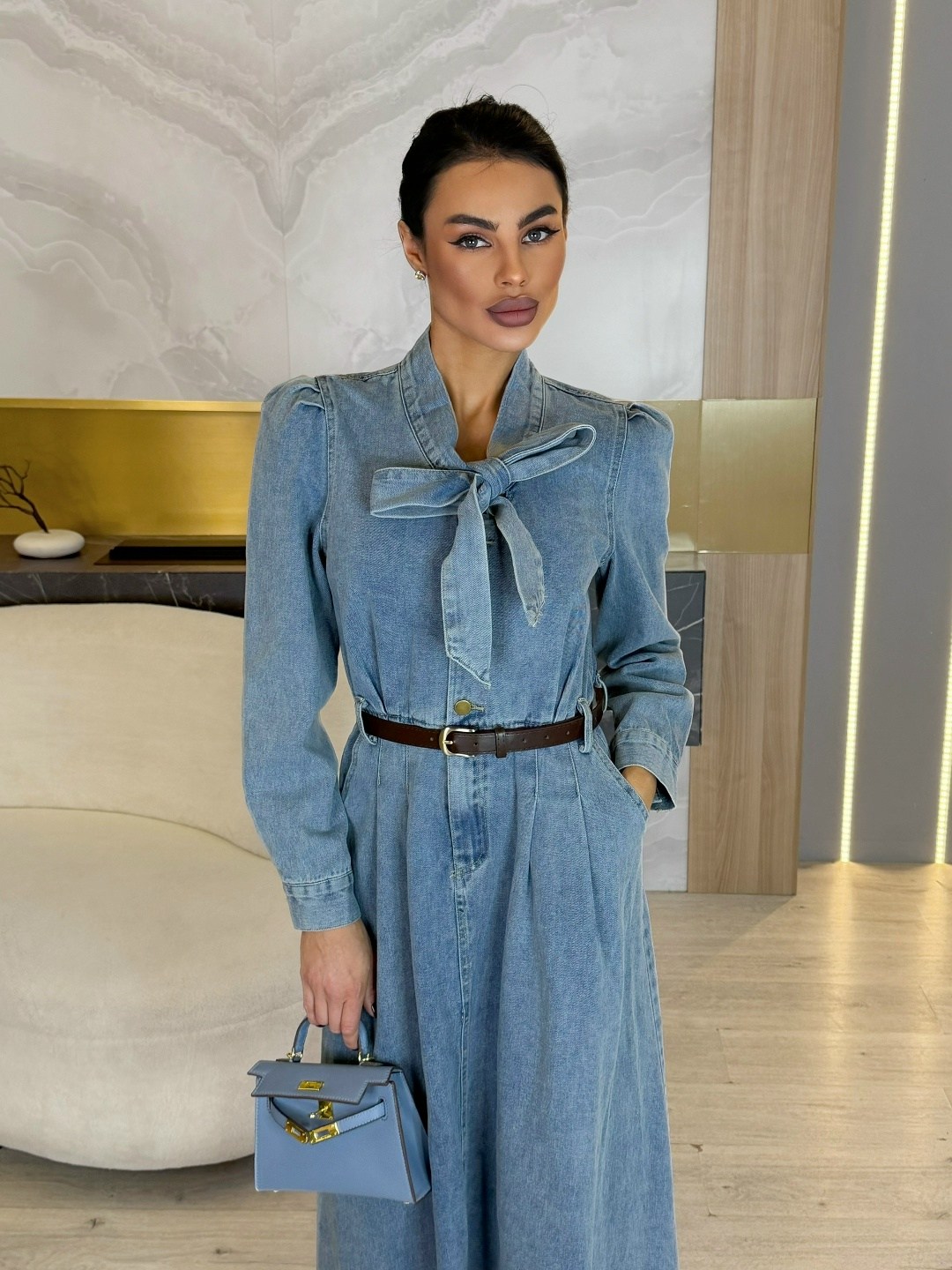 джинсовое платье,джинсовое платье женское,джинсовое платье-рубашка длины миди,джинсовое платье миди,марк спенсер джинсовое платье