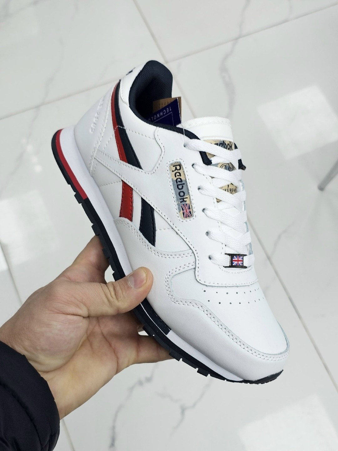 кроссовки мужские reebok classic,кроссовки reebok classic leather,кроссовки мужские reebok classic leather,кроссовки reebok classic,черные мужские кроссовки reebok