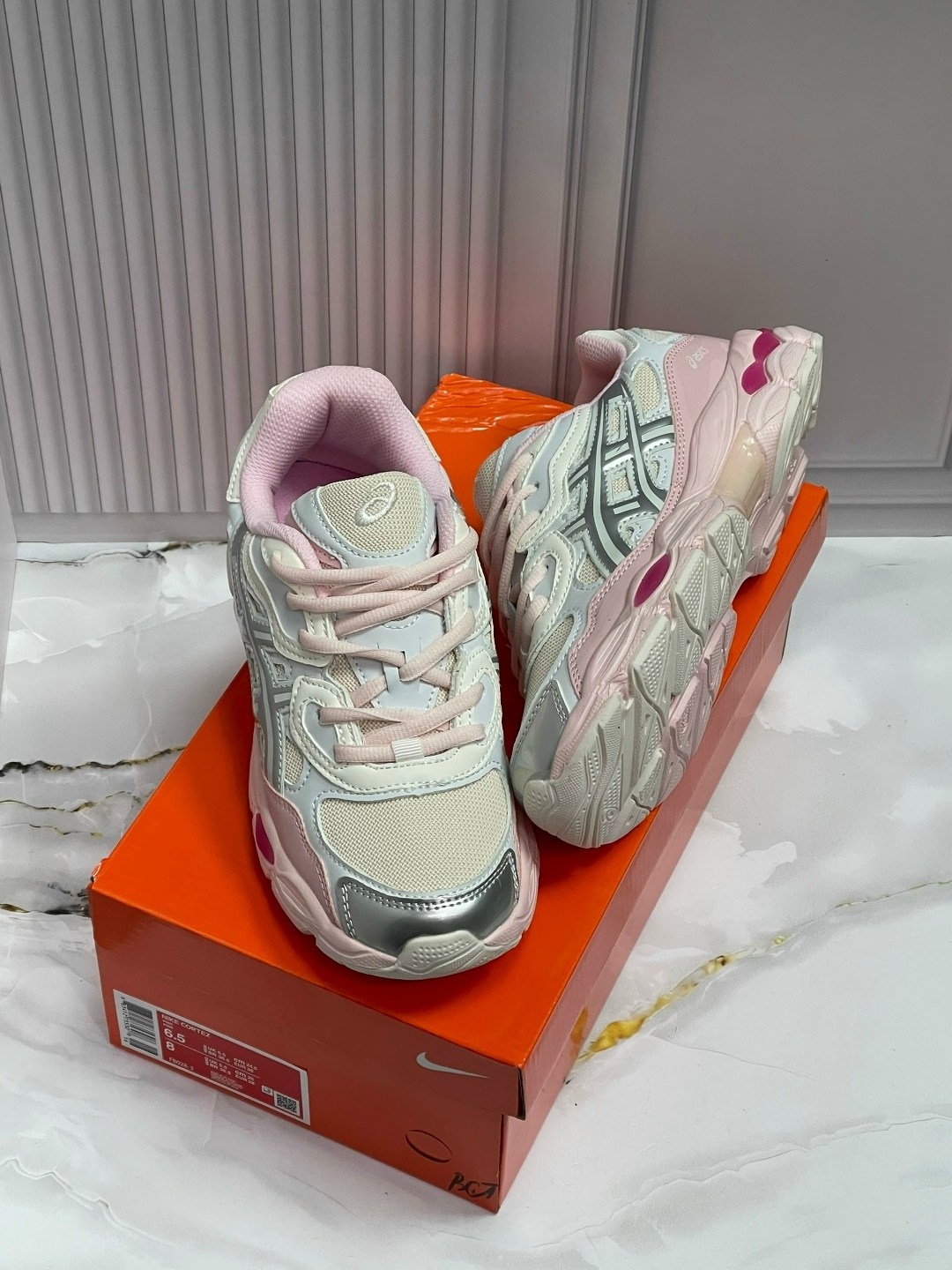 кроссовки женские asics,женские кроссовки,кроссовки asics gel nyc,кроссовки asics,кроссовки для женщин