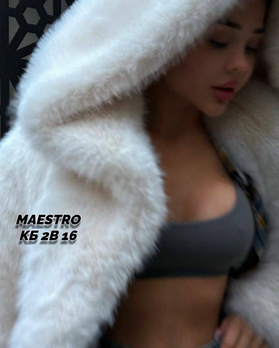 женская шуба,шуба с капюшоном,искусственная шуба,шуба с капюшоном зимняя,короткая шуба