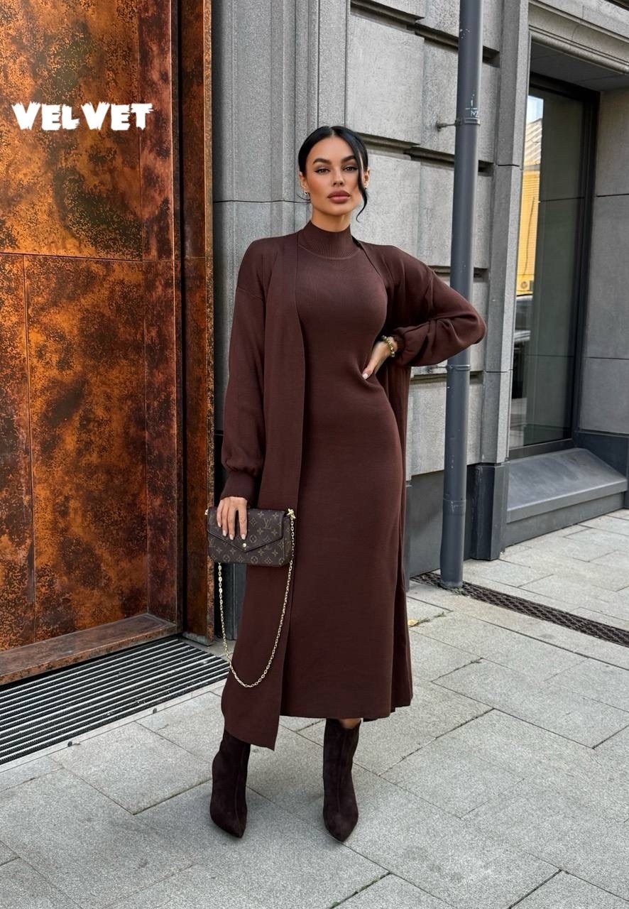 платье зеленое,трикотажное платье,женское платье,платье миди,платье модное