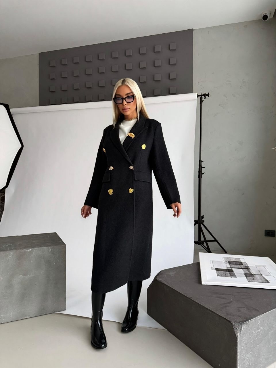 пальто женские,пальто модное,черное пальто,пальто оверсайз,пальто женские демисезонные