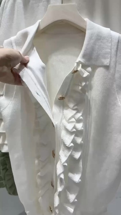 блузка с рюшами,блузка с оборками,рубашка с рюшами,рубашка с рюшами женская,женская шифоновая блузка на пуговицах свободная с рюшами и длинным