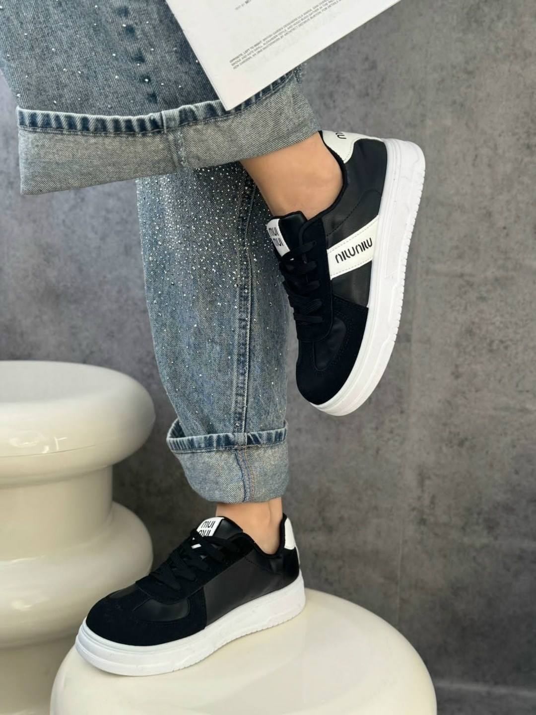 ,женские кроссовки,замшевые кроссовки,кроссовки для девушек, женская