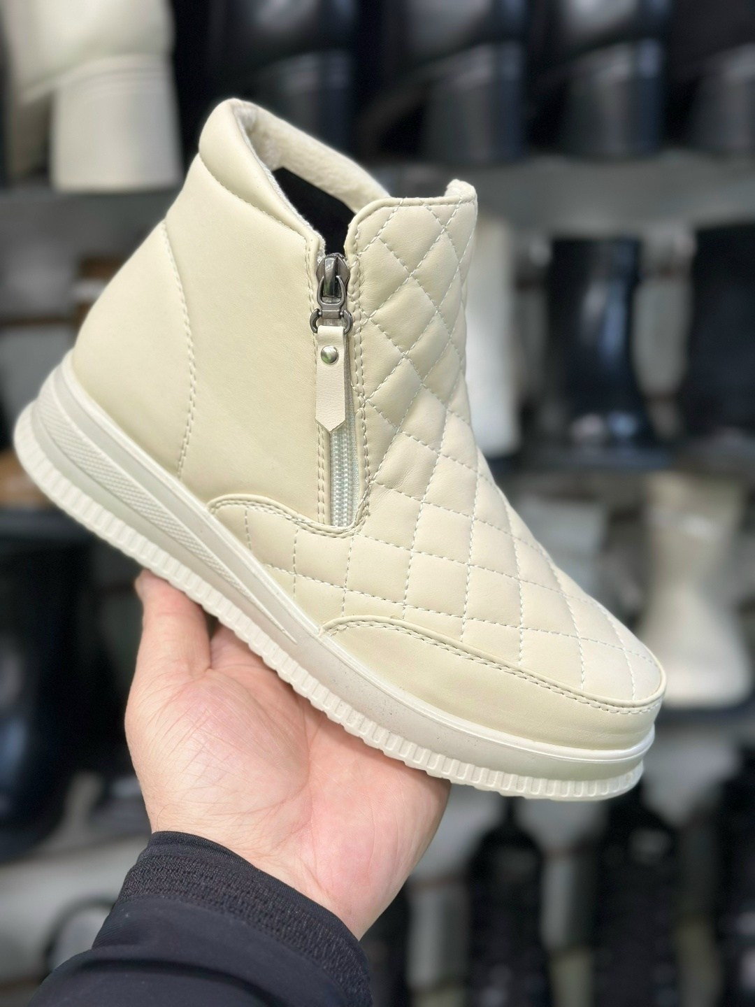 зимняя женская , женская,,зимние ботинки женские,зимняя