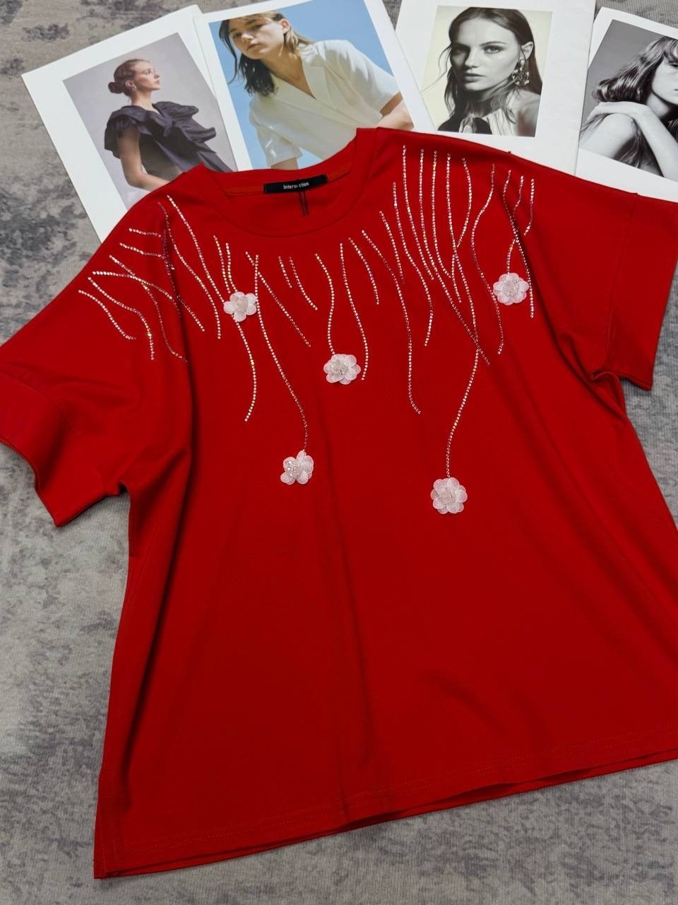 женские футболки,футболка со стразами,украшение футболки,футболка со стразами женская,стильная футболка