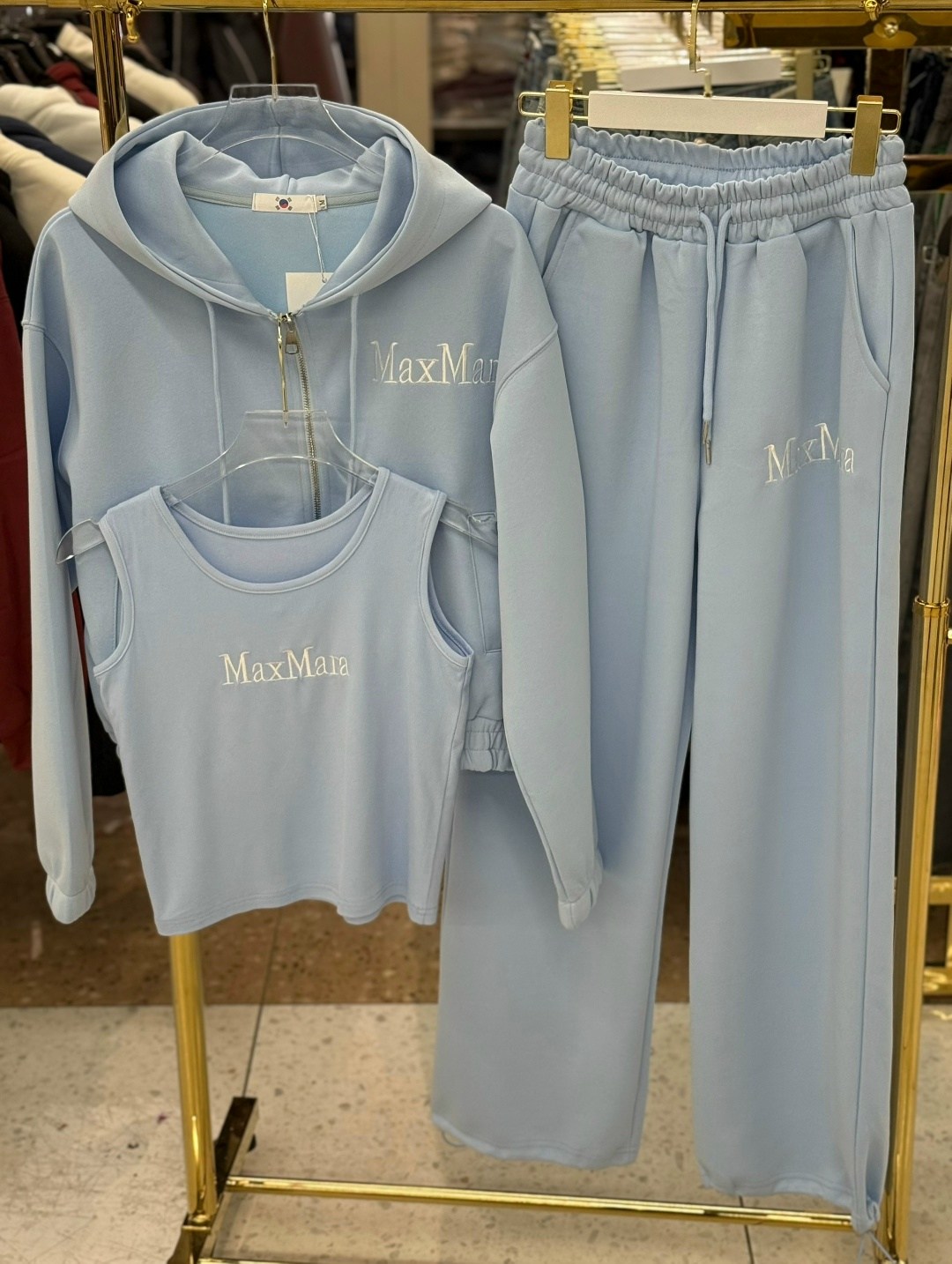 спортивный костюм женский,розовый костюм,спортивные костюмы ,спортивный костюм,костюм спортивные женские костюмы