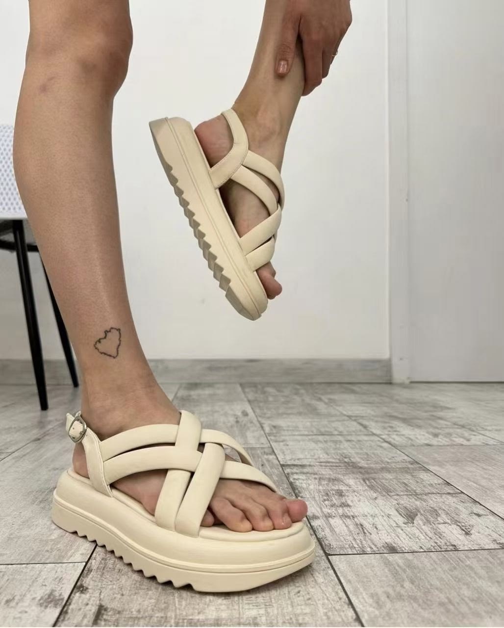 босоножки модные женские,босоножки модные,босоножки эко,,босоножки женские