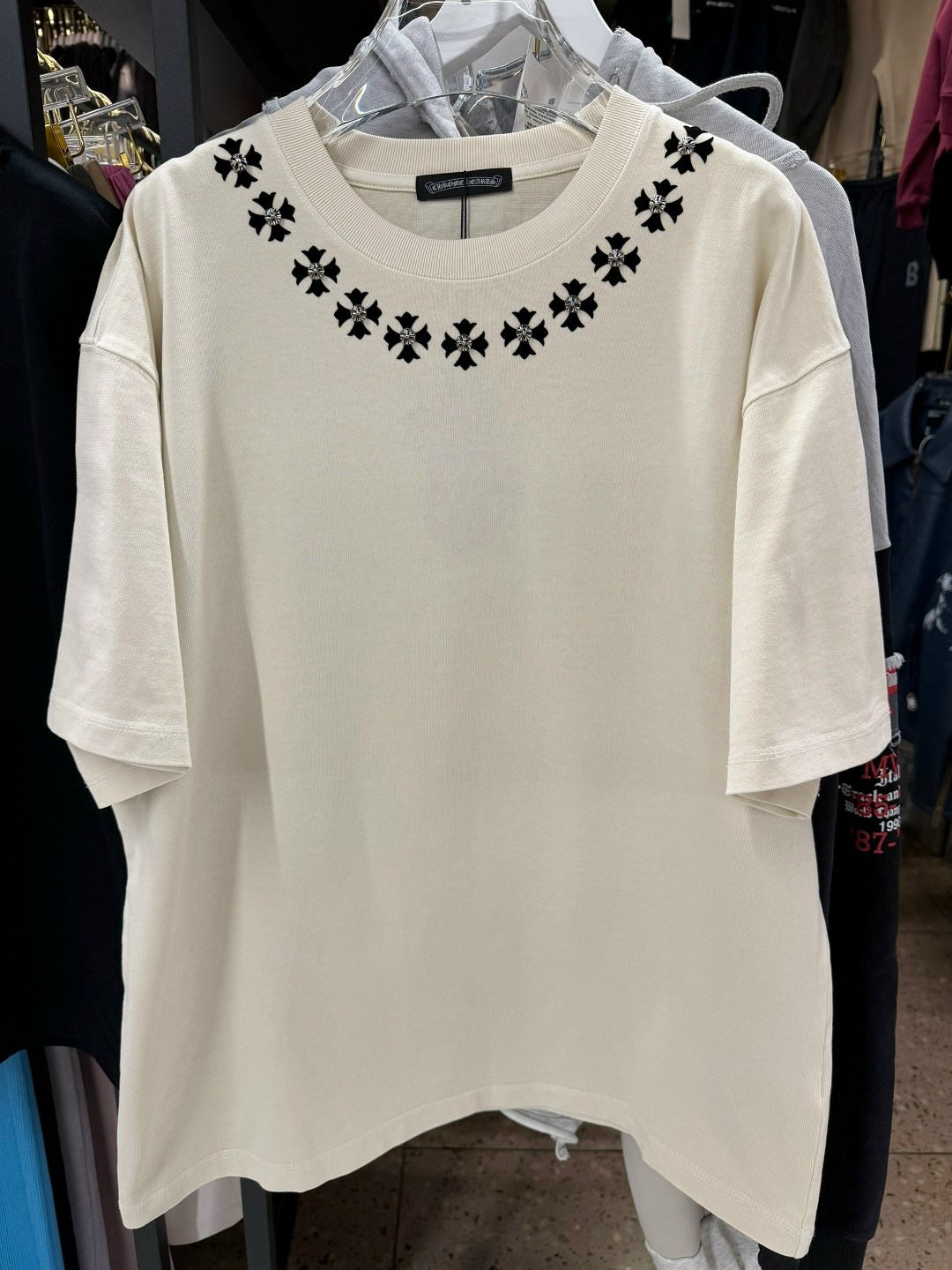 футболки женская,футболки для женщин,универсальные футболки,футболка