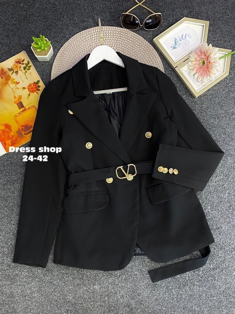 пиджак balmain,пиджак модный,пиджак с подкладкой,пиджак женский,шикарный пиджак