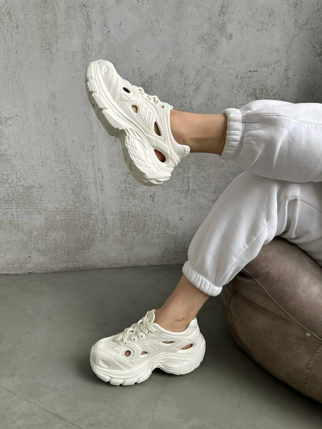 женские кроссовки,кроссовки,кроссовки женские белые,массивные кроссовки женские,массивные кроссовки