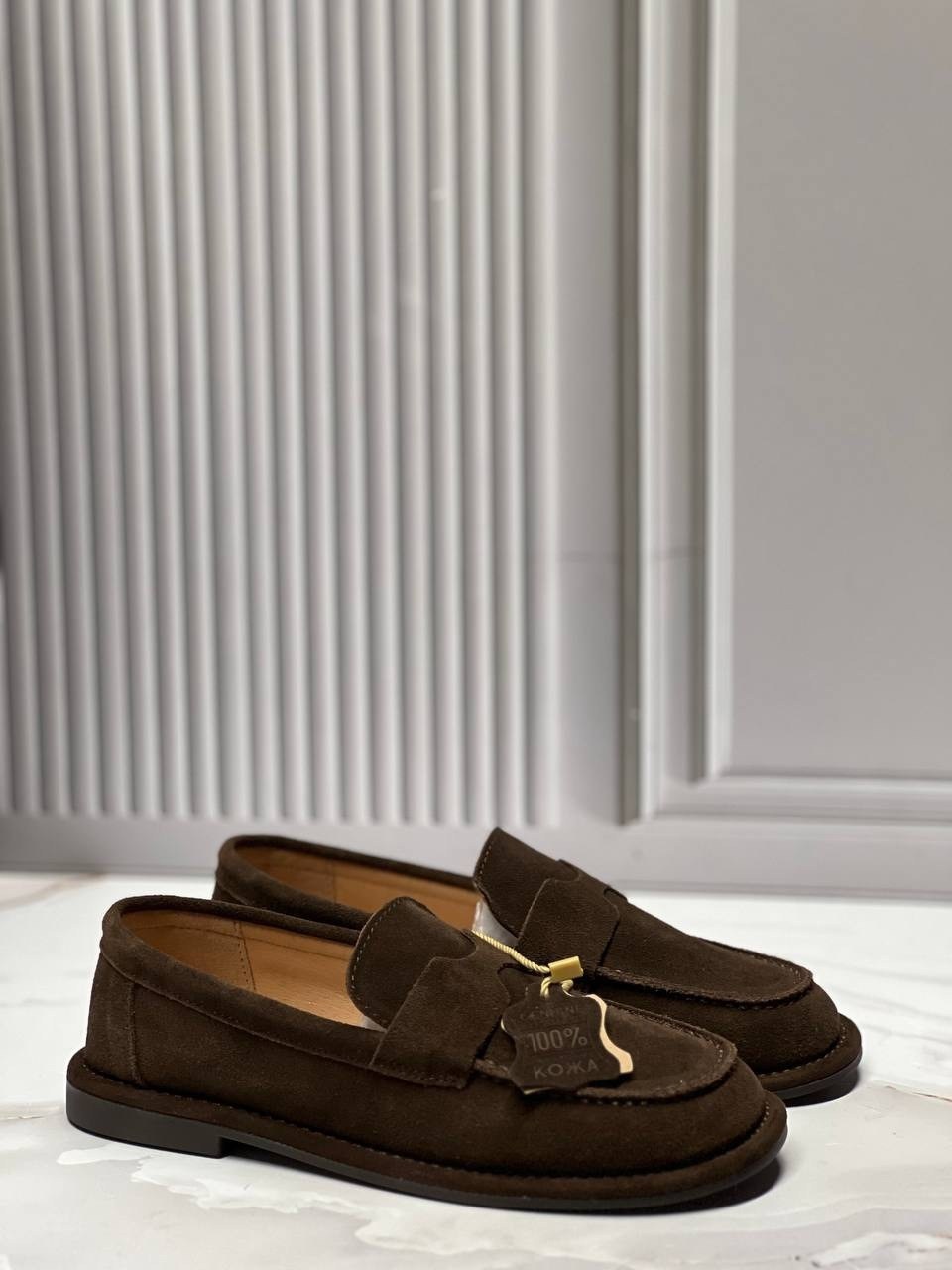 замшевые лоферы,пенни лоферы мужские замшевые,лоферы женские loro piana,коричневые лоферы,женские лоферы
