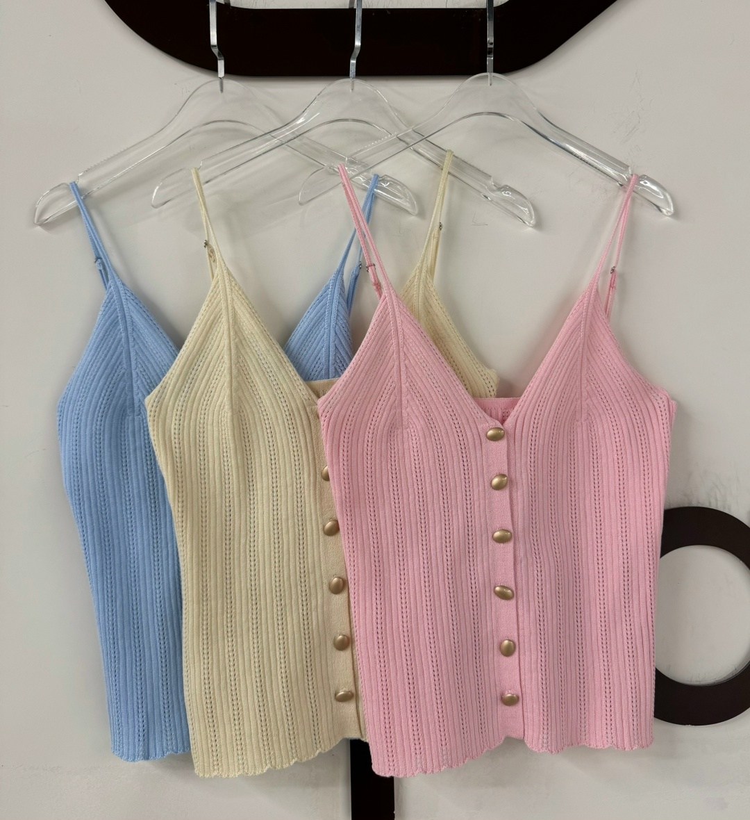 топ женский,вязаные топы,вязаная майка,кроп топ женский,топы модные