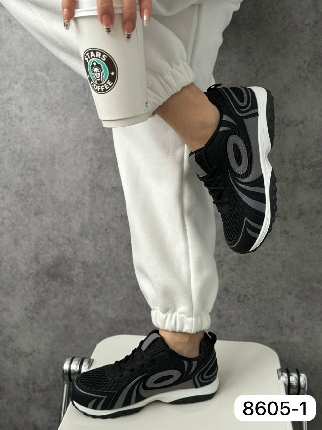 женские кроссовки,кроссовки,кроссовка,кроссовки женские модные,черные кроссовки