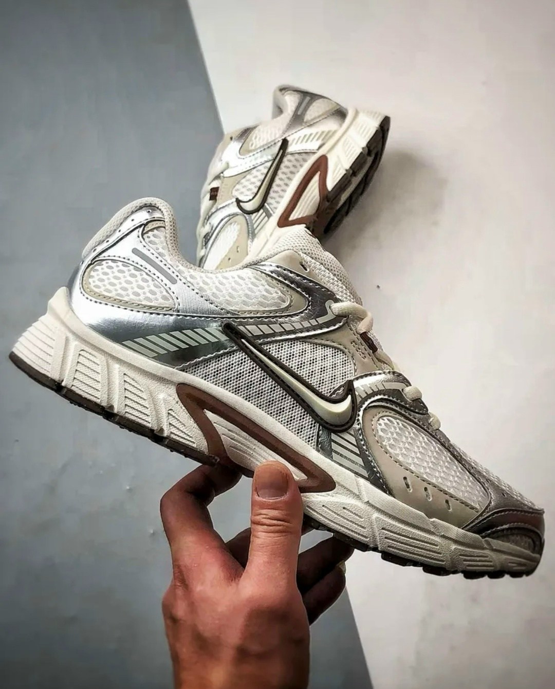 кроссовки nike,кроссовки nike v5 rnr,кроссовки женскиe,женские кроссовки nike,кроссовки