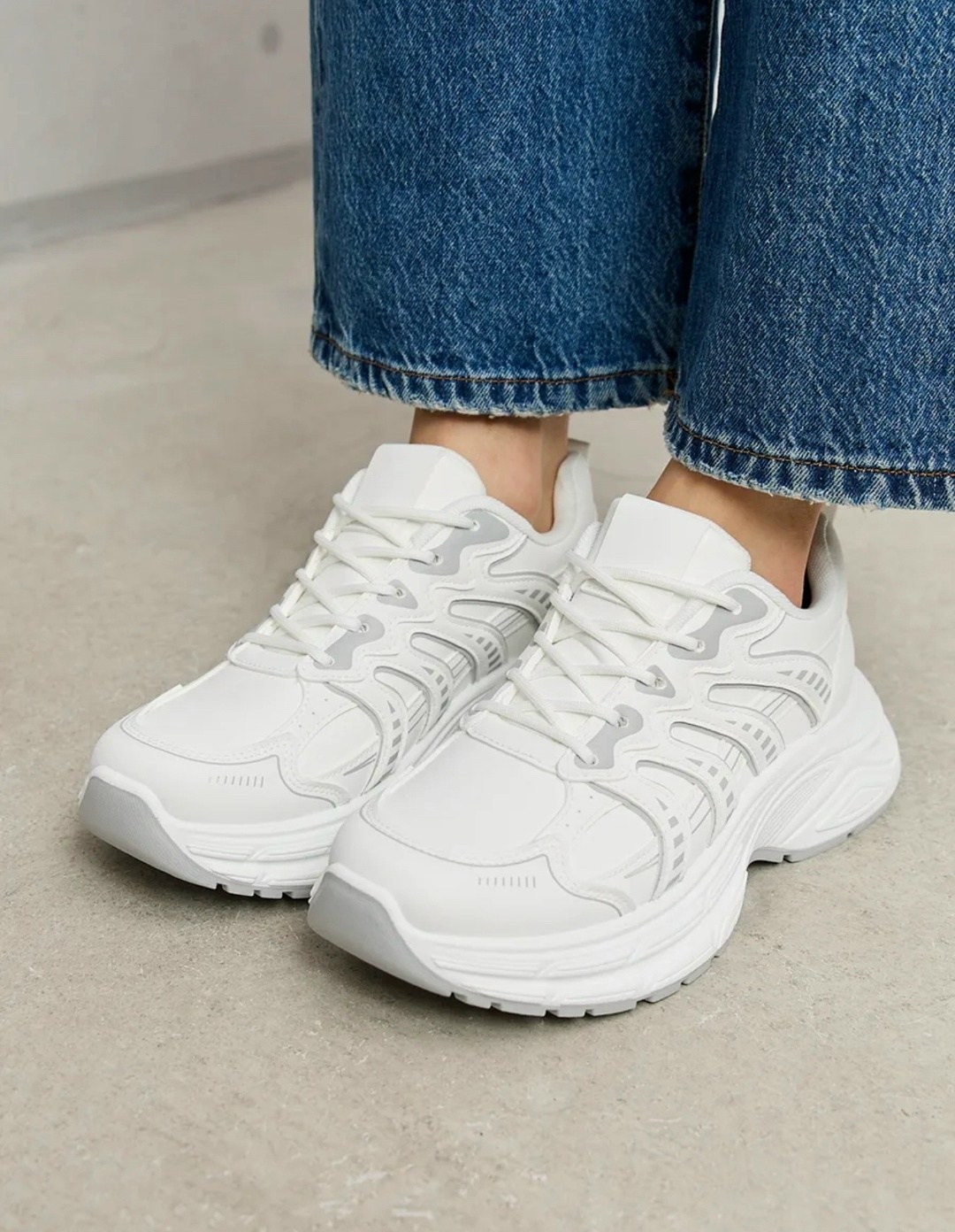 кроссовки женские,кроссовки для женщин,женские белые кроссовки,белые кроссовки,кроссовки на весну