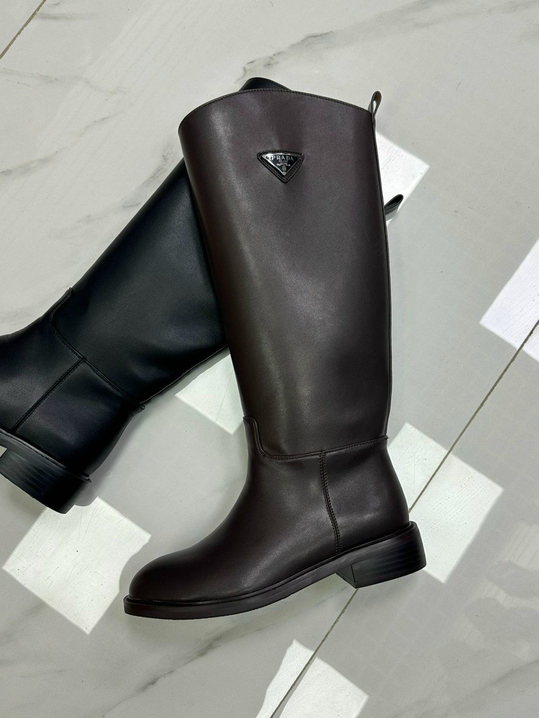 женские сапоги,сапоги prada,сапоги прада,сапоги демисезонные,женские демисезонные сапоги