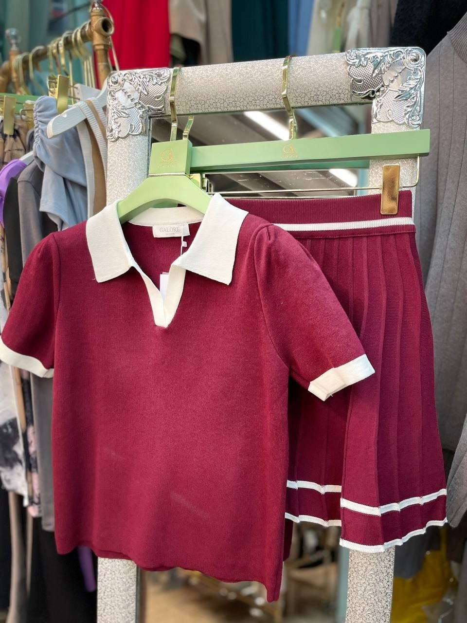 костюм трикотажный с юбкой,трикотажный костюм с юбкой плиссе,костюм с юбкой плиссе,костюм двойка с юбкой,женский костюм трикотажный с юбкой