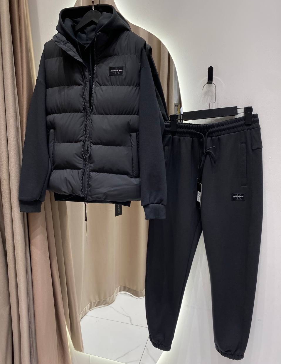 спортивный костюм мужской,спортивный костюм nike тройка,костюм-тройка мужской: жилет, толстовка и штаны арт. 1331595,спортивные костюм,костюмы мужские