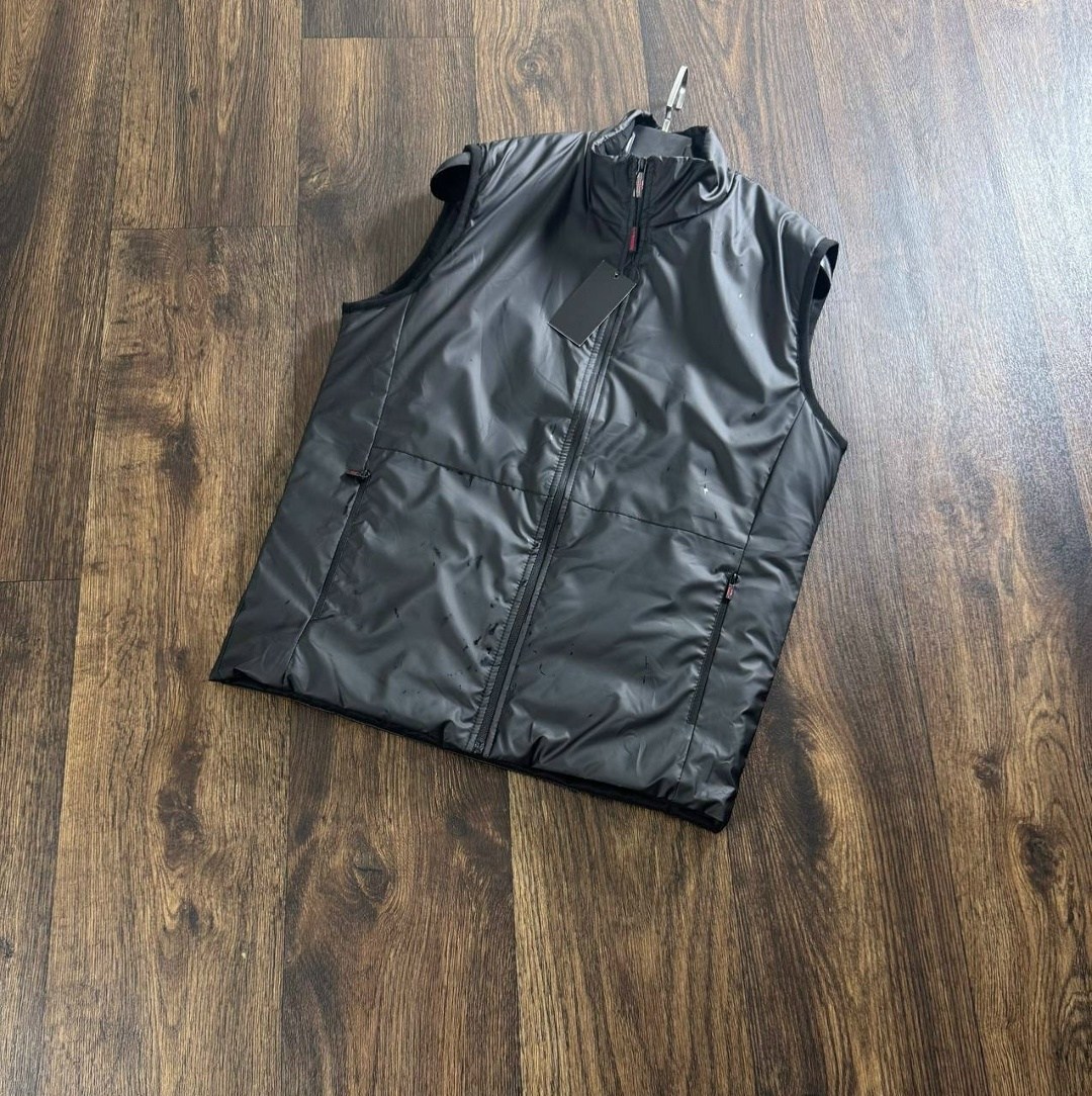 жилетка nike,жилетки мужские,жилетка найк,жилет спортивное,жилет