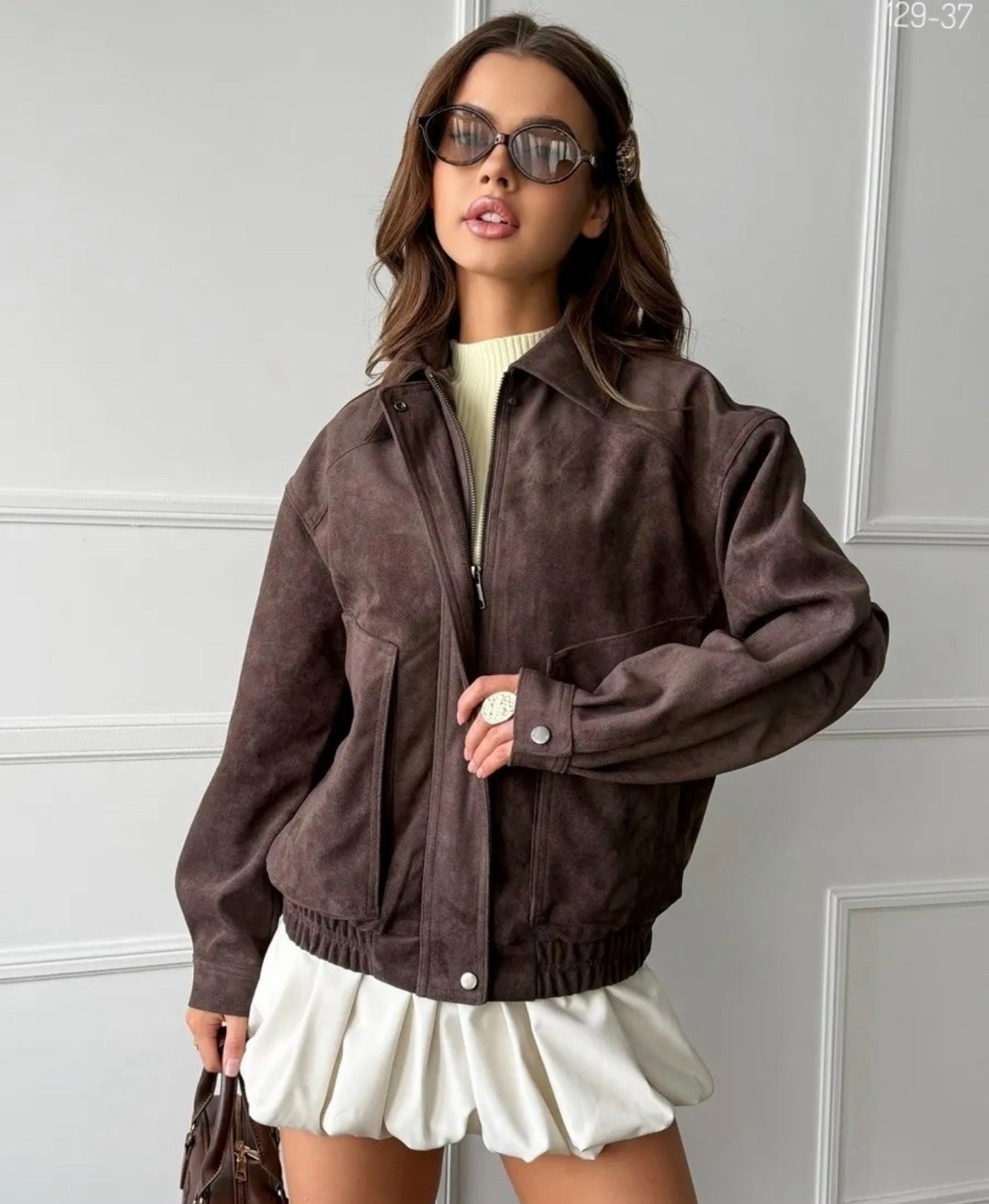 бомбер укороченный оверсайз замшевый куртка рабочего тренд saint shine,замшевая куртка,куртка бомбер,бомбер женская куртка,куртка из замши